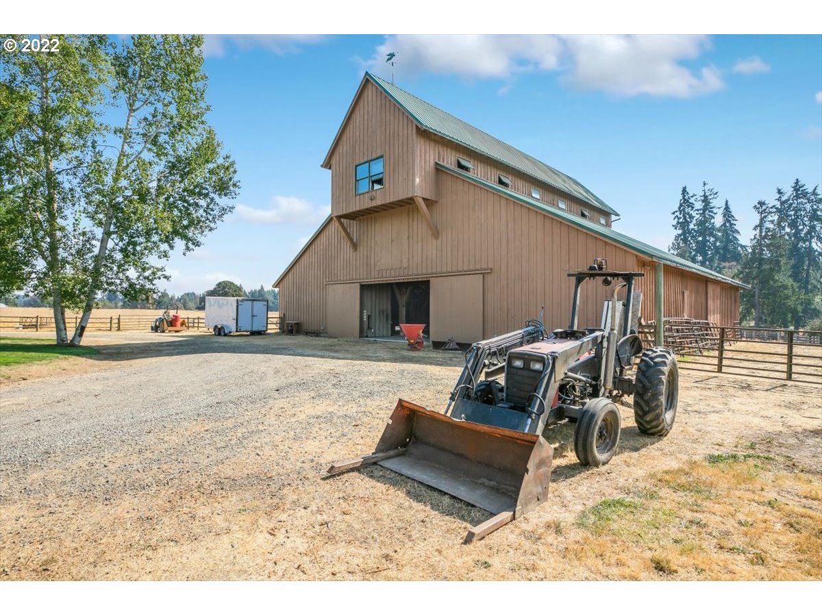 22323 South Central Point Road Oregon City, OR 97045 - Photo 25 of 32 Gallery Image 25