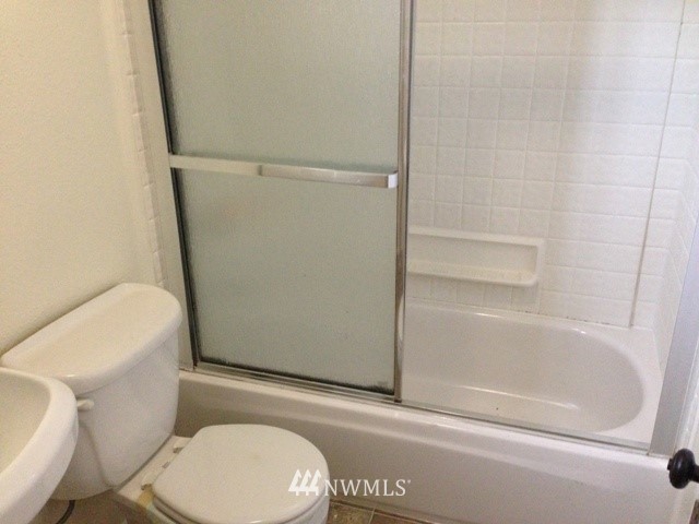 1724 Rockefeller Avenue Everett, WA 98201 - Photo 9 of 10