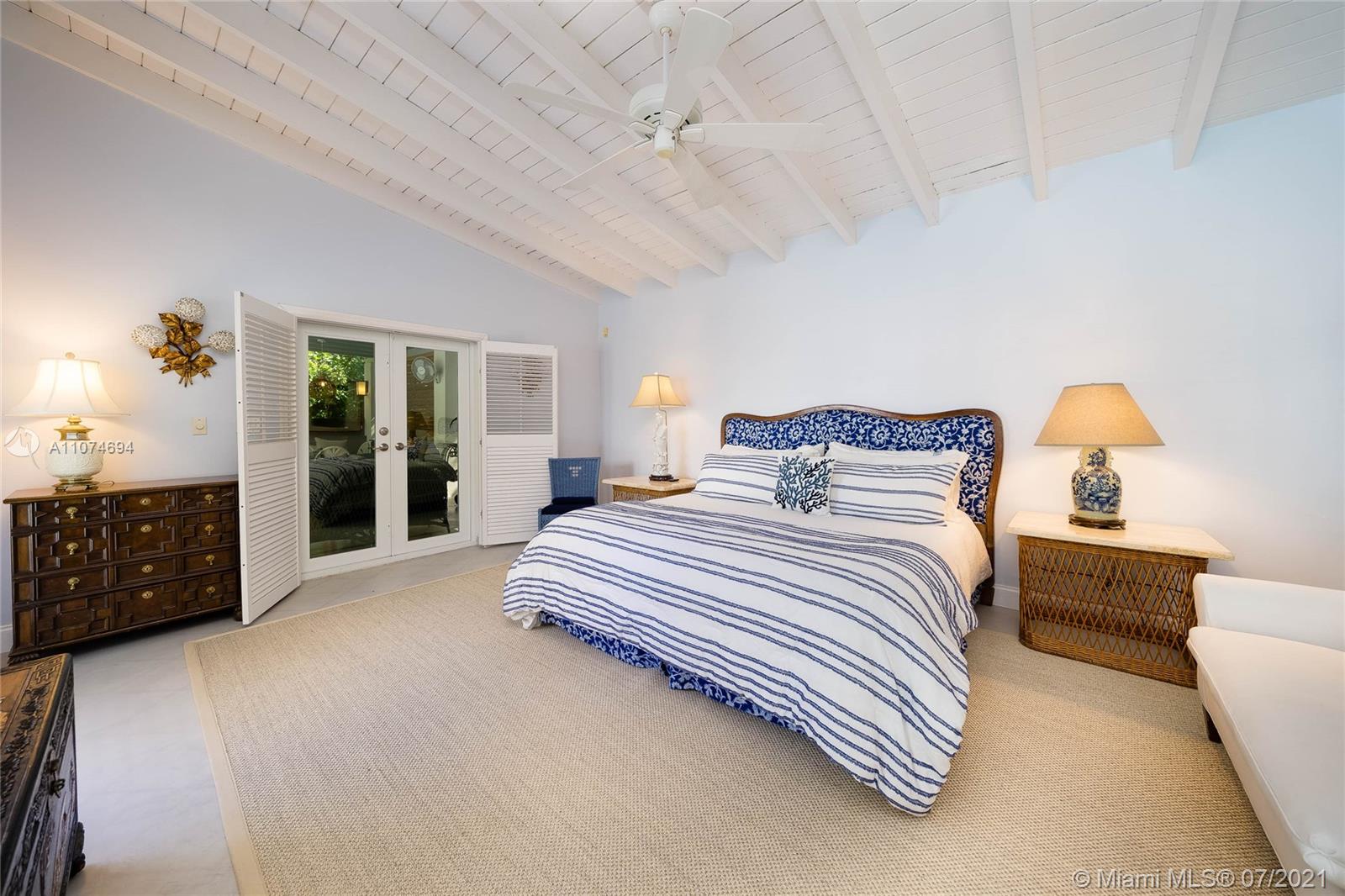 335 Atlantic Road Key Biscayne, FL 33149 - Photo 13 of 29