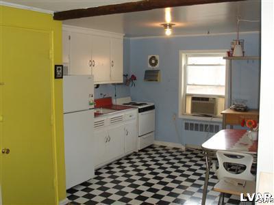 1538 Catasauqua Road Bethlehem, PA 18017 - Photo 6 of 9 Gallery Image 6