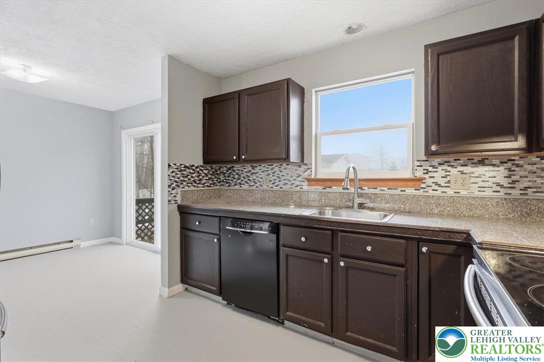 2320 Elmhurst Road East Stroudsburg, PA 18302 - Photo 24 of 69 Gallery Image 24