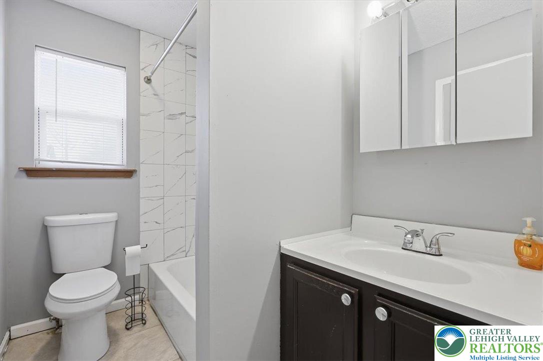 2320 Elmhurst Road East Stroudsburg, PA 18302 - Photo 36 of 69 Gallery Image 36