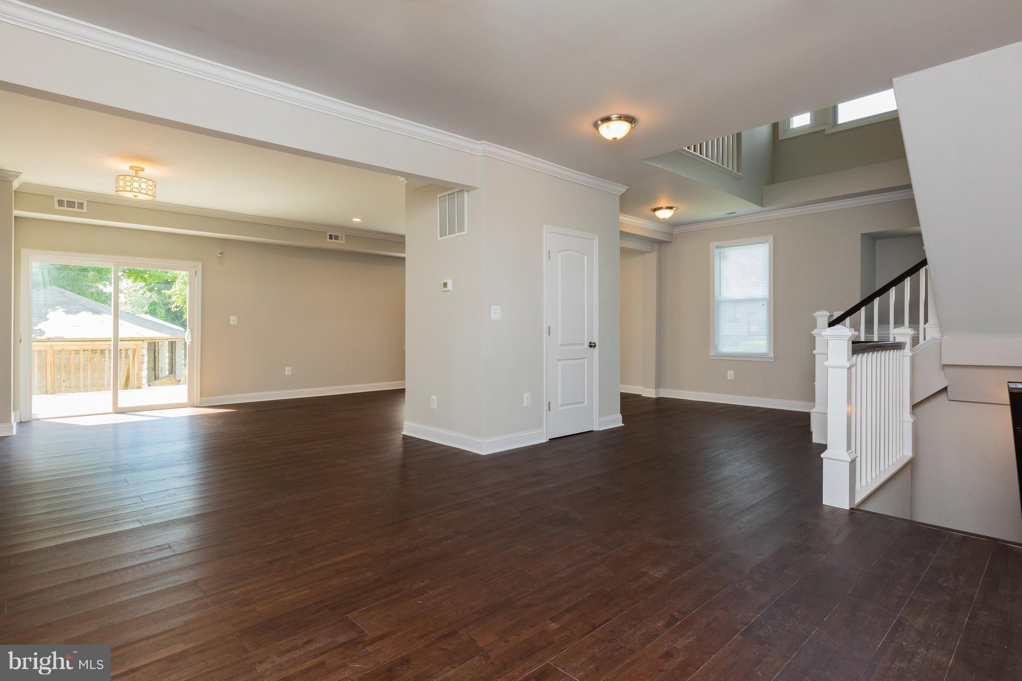 4101 Dorchester Road Baltimore, MD 21207 - Photo 6 of 27 Interior (General)