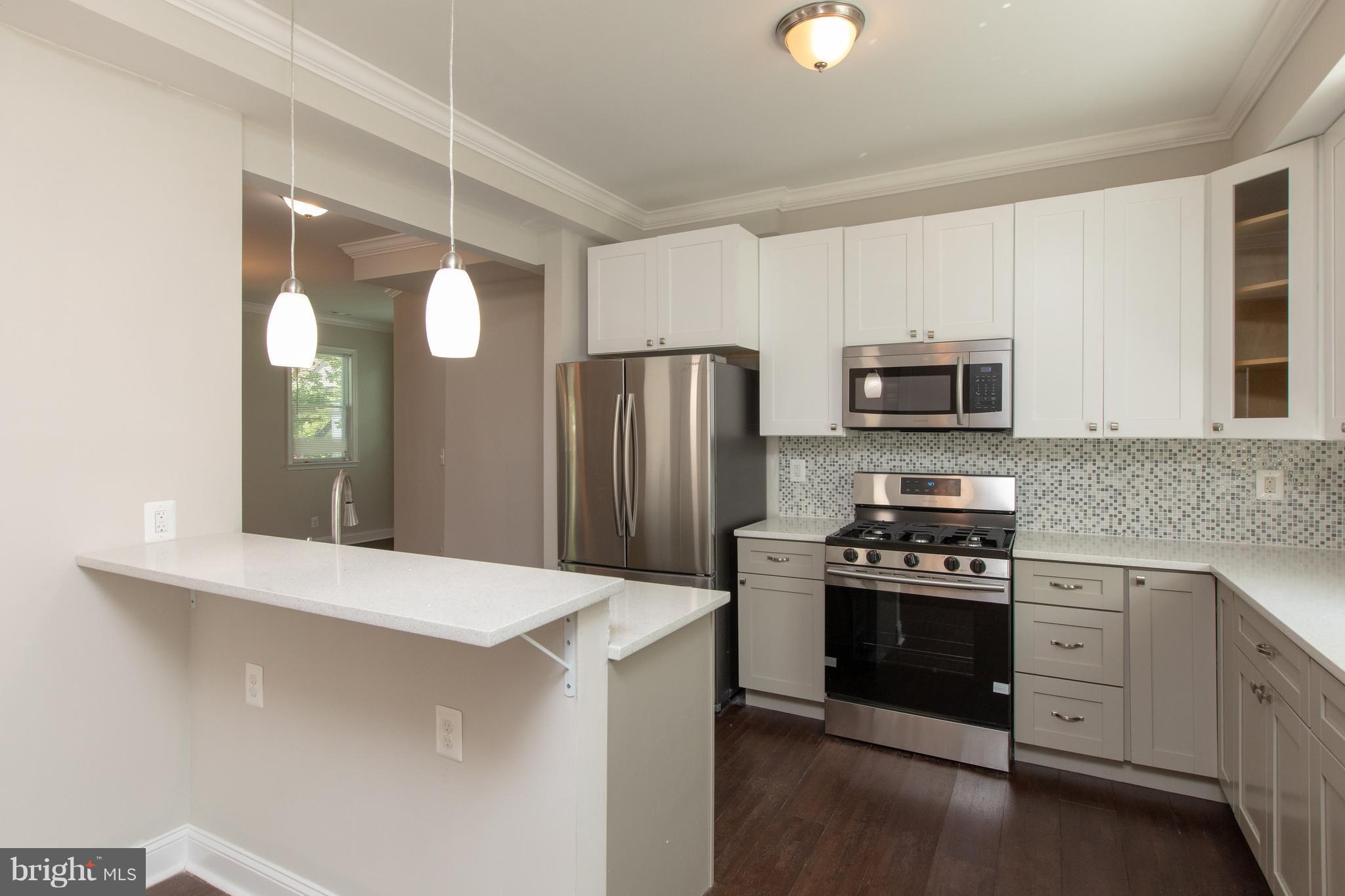 4101 Dorchester Road Baltimore, MD 21207 - Photo 10 of 27 Kitchen
