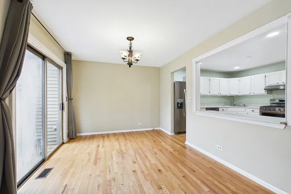$415,000 | 2056 Yellow Daisy Court, Naperville, IL 60563