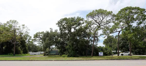 $2,750,000 | 4100 16th Street North, St. Petersburg, FL 33703