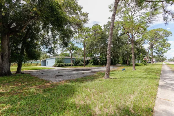 $2,750,000 | 4100 16th Street North, St. Petersburg, FL 33703