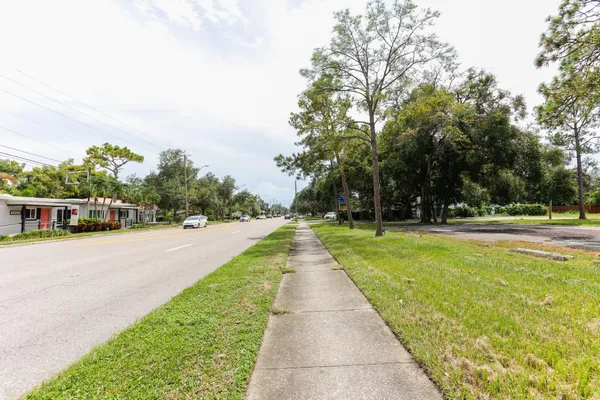 $2,750,000 | 4100 16th Street North, St. Petersburg, FL 33703