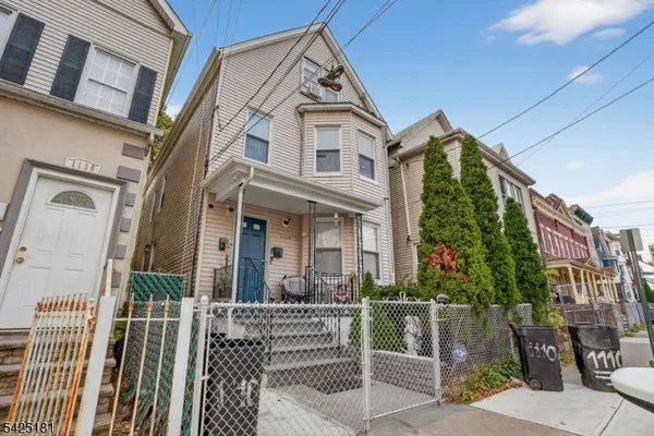 $675,000 | 1110 Hampton Place, Elizabeth, NJ 07201