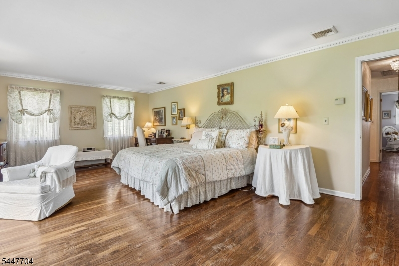 6 Cowie Road Chester, NJ 07930 - Photo 16 of 25 Gallery Image 16