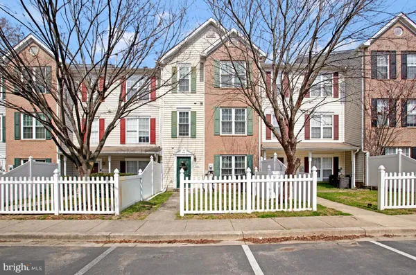$359,900 | 1833 Watch House Circle South, Severn, MD 21144