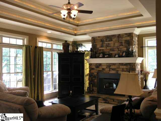 2170 Fate Dill Road Greer, SC 29651 - Photo 7 of 25