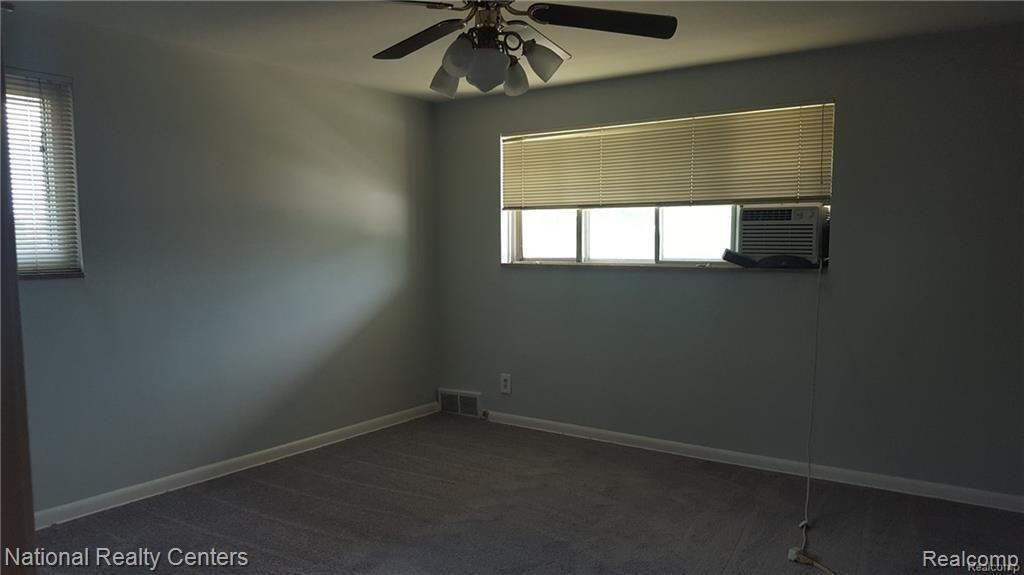 11220 Middlebelt Road, Unit 4 Livonia, MI 48150 - Photo 6 of 9
