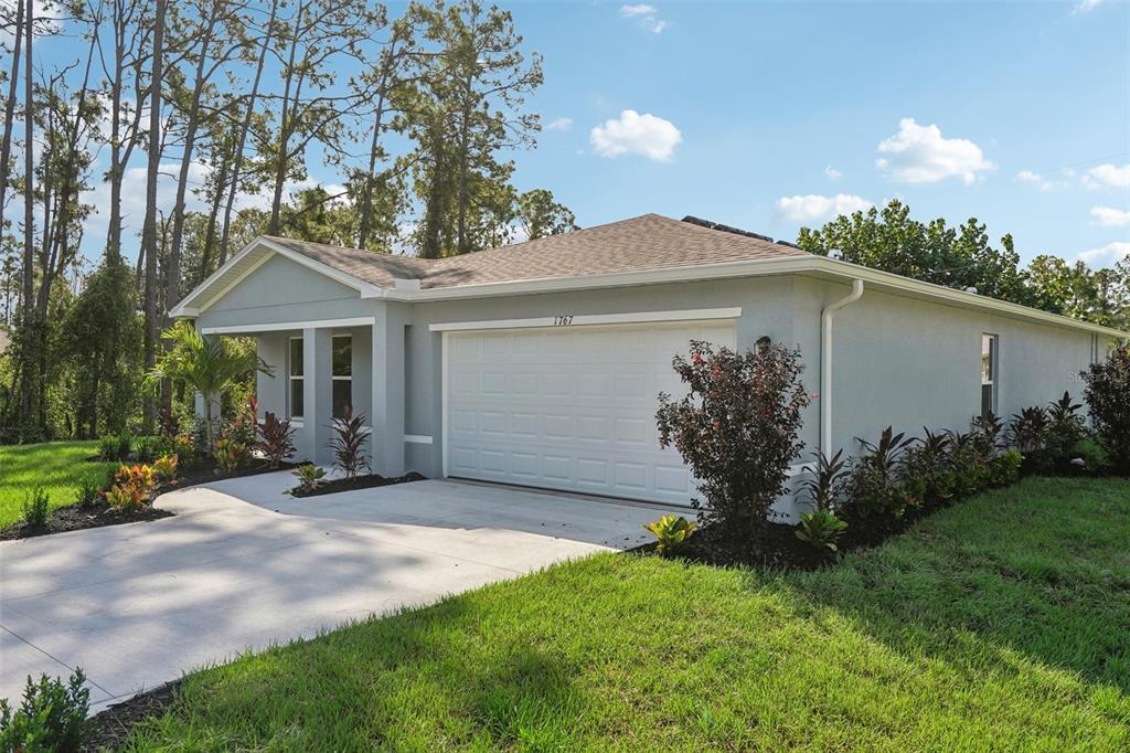 15050 Mt Ivy Road Weeki Wachee, FL 34614 - Photo 6 of 36