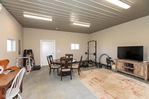 $649,900 | 10351 County Road 800 North, Seymour, IN 47274