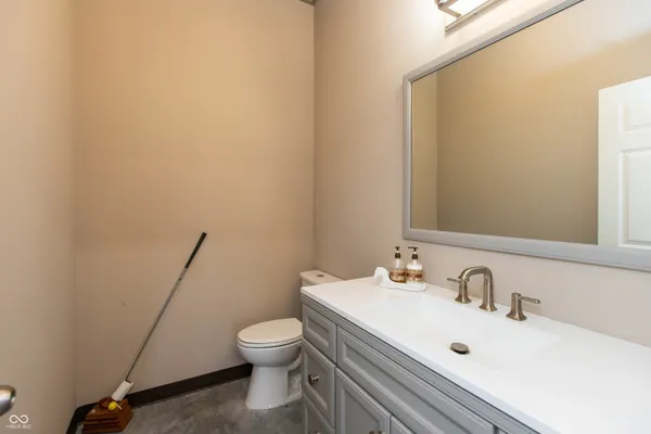 $649,900 | 10351 County Road 800 North, Seymour, IN 47274