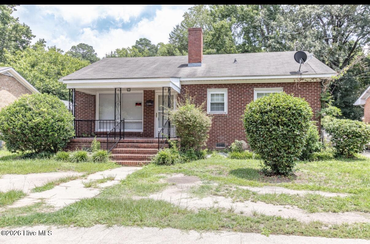 1209 Sycamore Road Kinston, NC 28501 - Photo 2 of 19