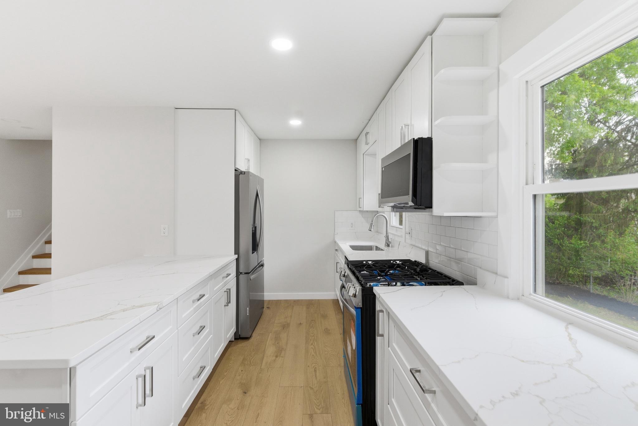 4312 Lees Corner Road Chantilly, VA 20151 - Photo 12 of 36 Kitchen2