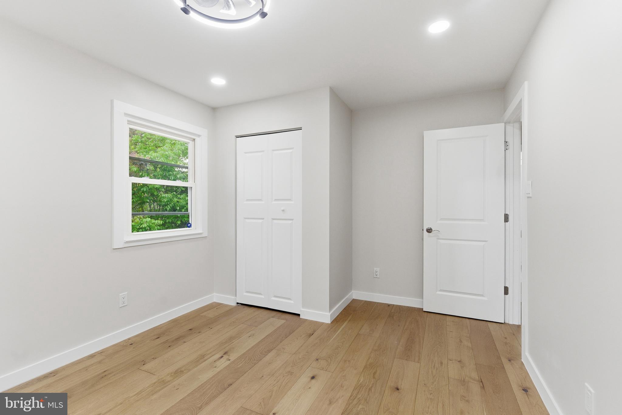 4312 Lees Corner Road Chantilly, VA 20151 - Photo 20 of 36 Bedroom1