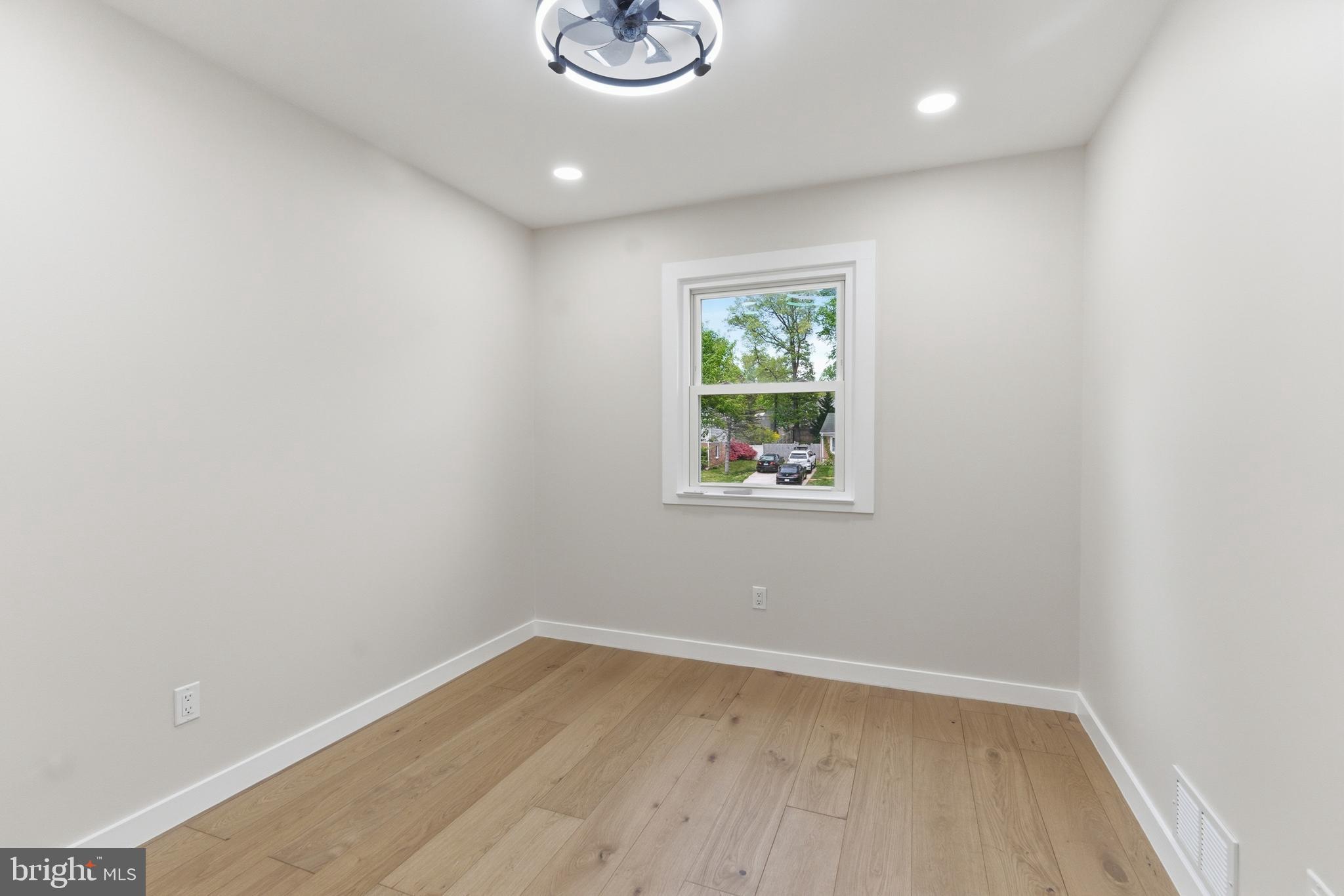 4312 Lees Corner Road Chantilly, VA 20151 - Photo 28 of 36 Bedroom#2