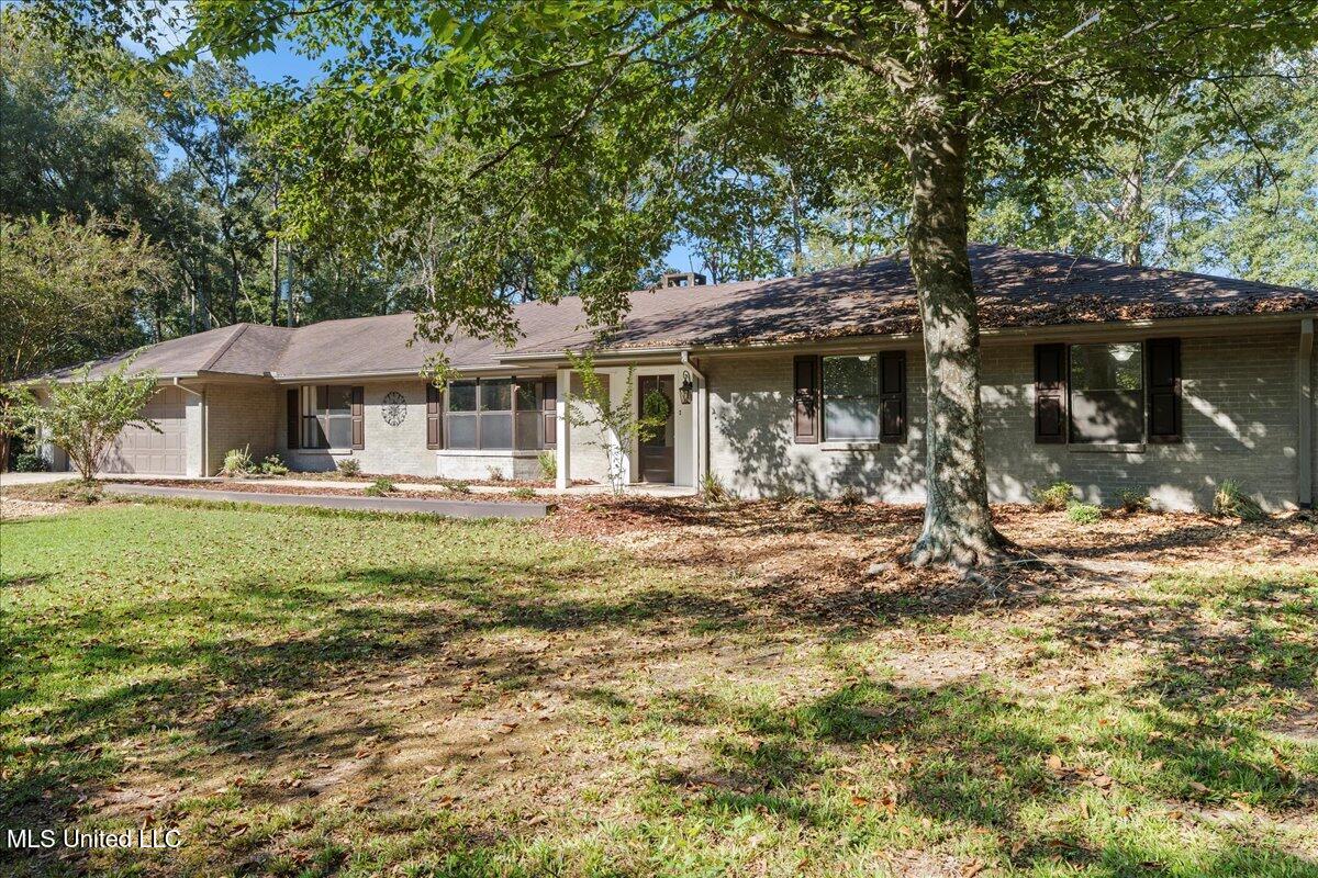 1064 Pine Cone Lane Summit, MS 39666 - Photo 3 of 38 03-STA01804