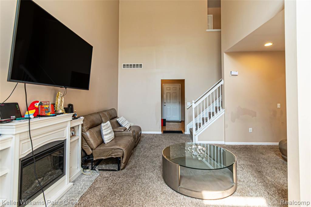 41544 Mitchell Road Novi, MI 48377 - Photo 11 of 43