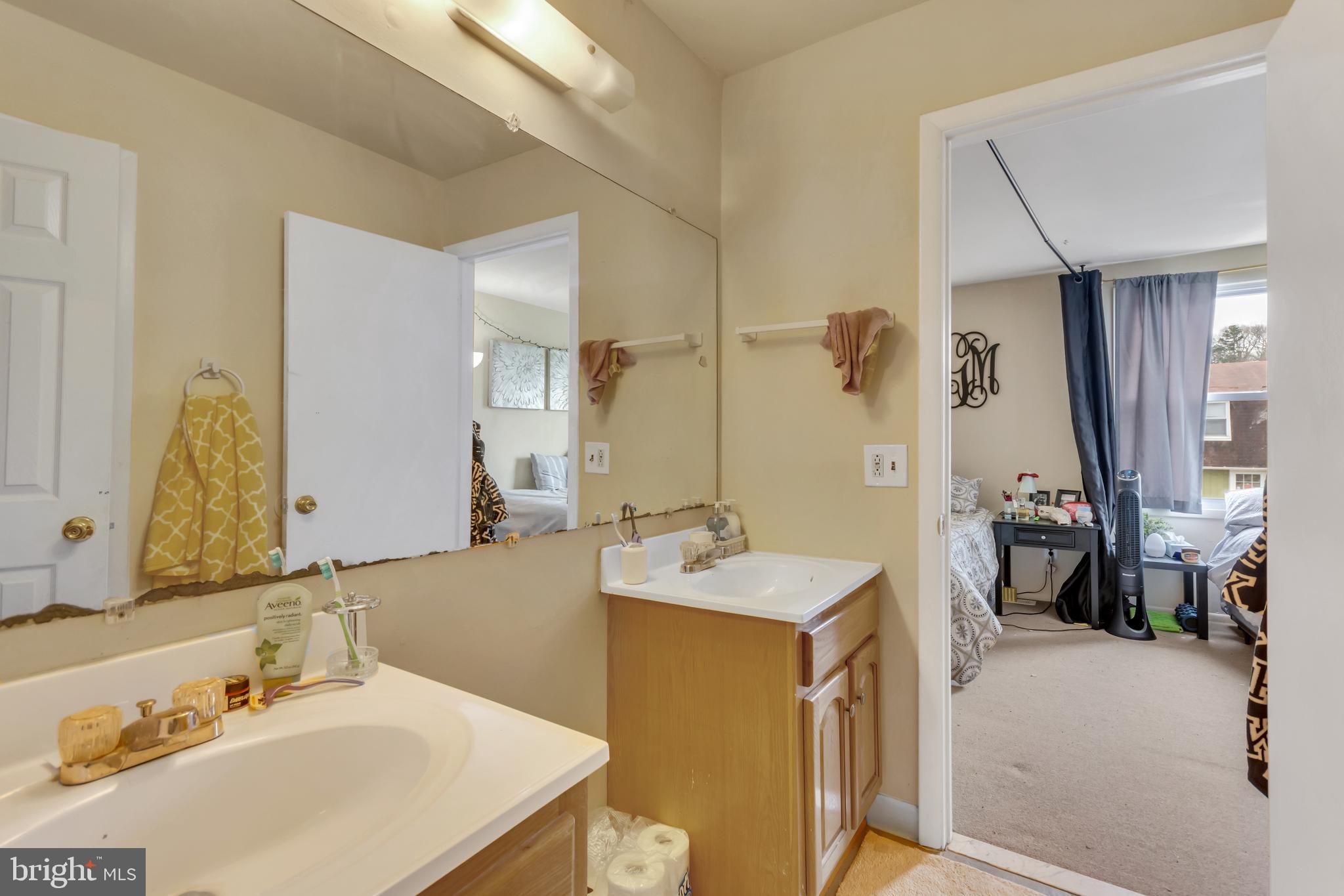 17 Beau Rivage Drive Glassboro, NJ 08028 - Photo 14 of 16