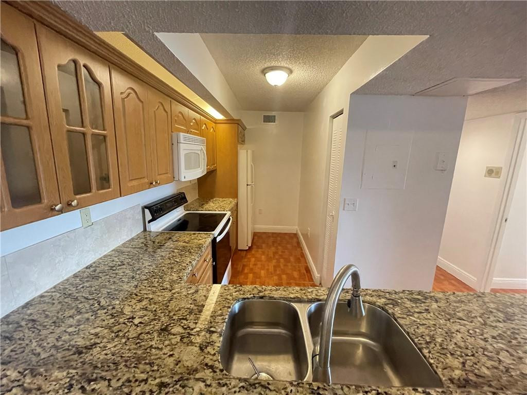 8560 Southwest 212th Street, Unit 103 Cutler Bay, FL 33189 - Photo 3 of 54 Photo 3