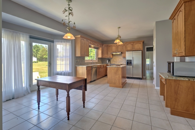 22 Red School House Road Lebanon, NJ 08833 - Photo 14 of 36