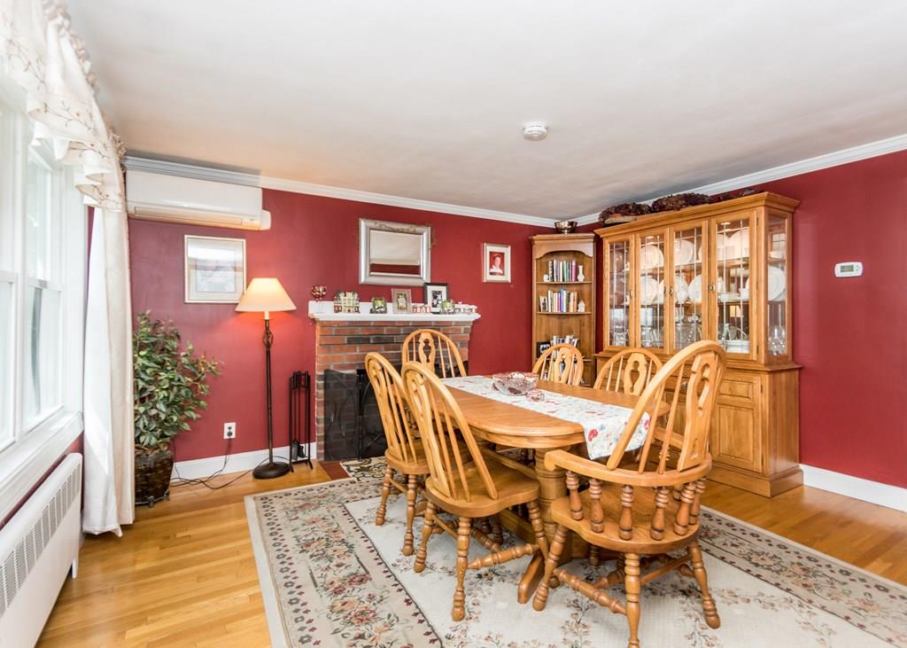 123 Pond End Road Waltham, MA 02451 - Photo 10 of 32 Gallery Image 10