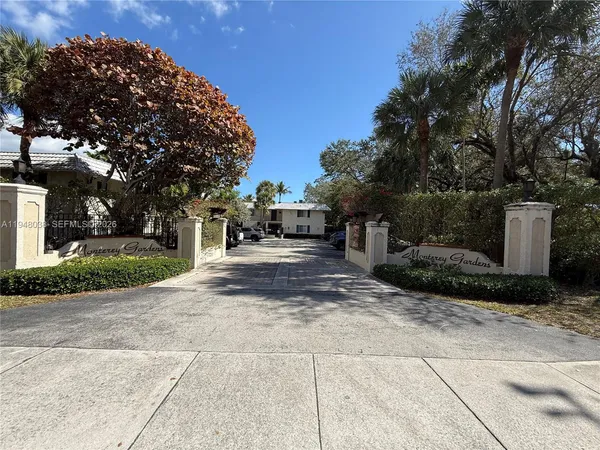 $1,750 | 8607 Southwest 68th Court, Unit 24, Pinecrest, FL 33156