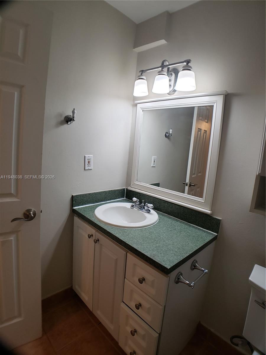 8607 Southwest 68th Court, Unit 24 Pinecrest, FL 33156 - Photo 7 of 10