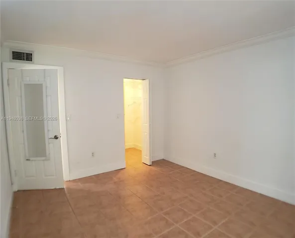 $1,800 | 8607 Southwest 68th Court, Unit 24, Pinecrest, FL 33156