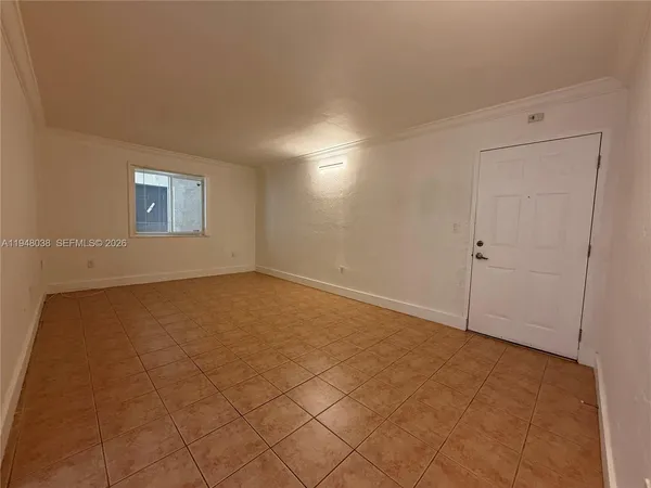 $1,750 | 8607 Southwest 68th Court, Unit 24, Pinecrest, FL 33156
