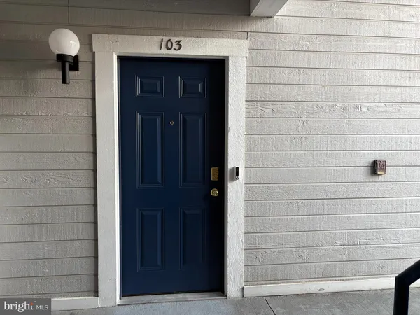 a car parked in front of a building