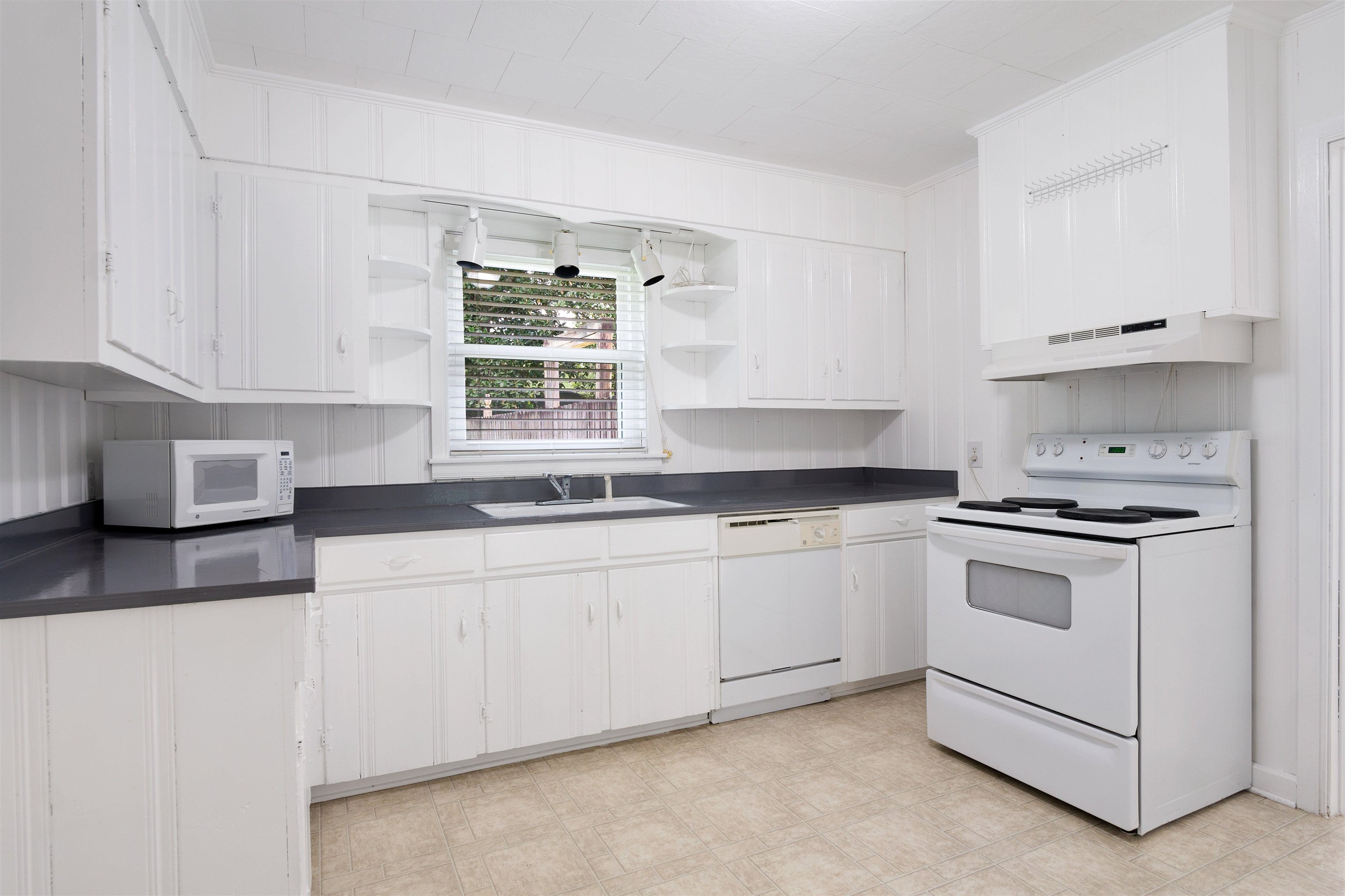 902 Moog Avenue Bay Minette, AL 36507 - Photo 7 of 24