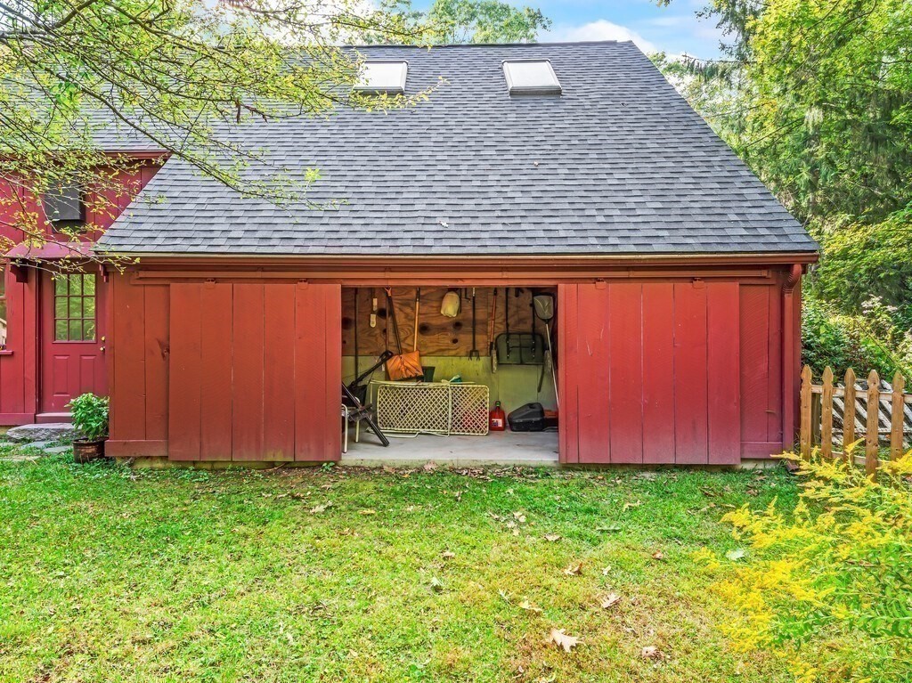 99 Coburn Road Berlin, MA 01503 - Photo 37 of 42 Gallery Image 37