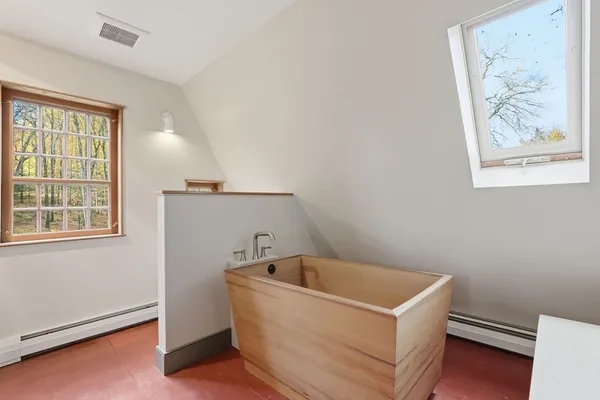 $799,000 | 130 Prentice Road, Worthington, MA 01098