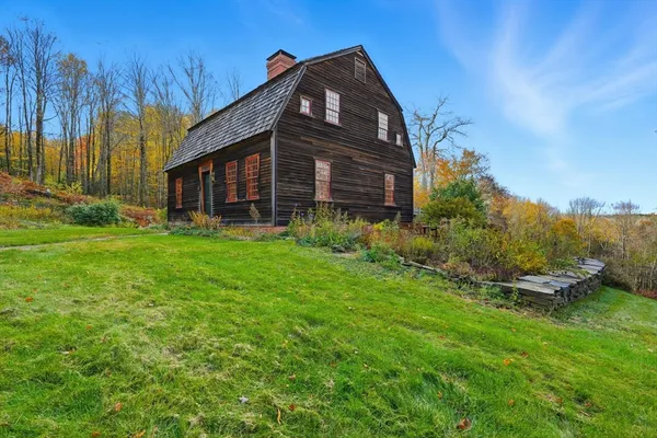 $799,000 | 130 Prentice Road, Worthington, MA 01098