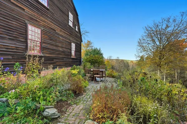 $799,000 | 130 Prentice Road, Worthington, MA 01098