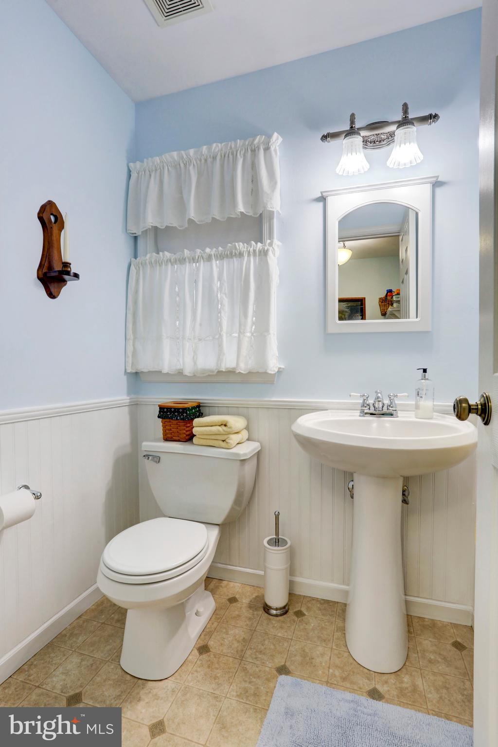 807 Disston View Drive Lititz, PA 17543 - Photo 18 of 44 Half Bathroom