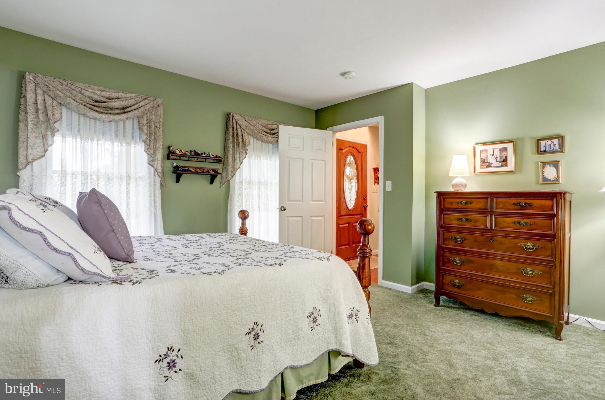 807 Disston View Drive Lititz, PA 17543 - Photo 20 of 44 Master Bedroom