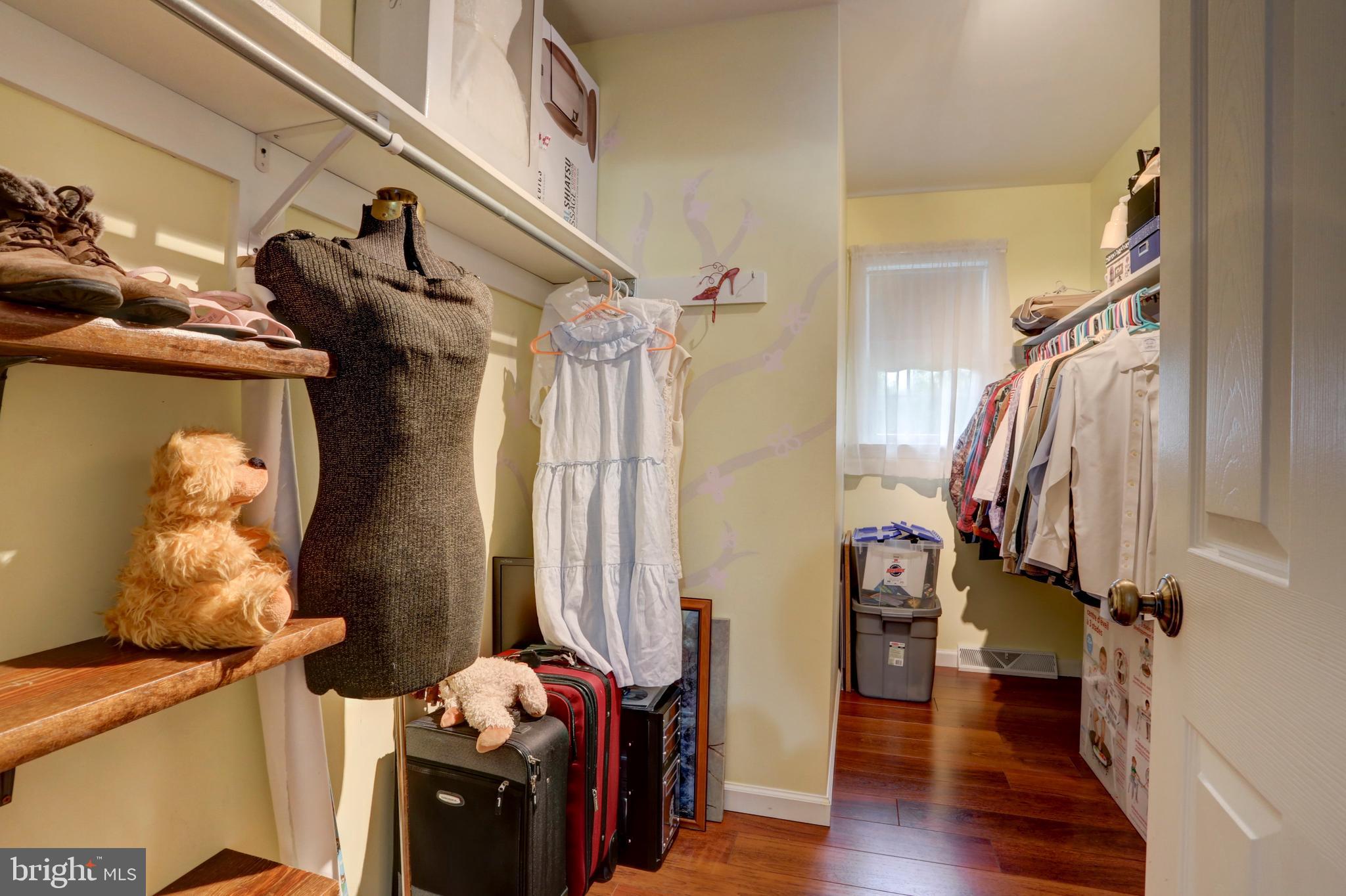 807 Disston View Drive Lititz, PA 17543 - Photo 31 of 44 Bedroom 3 Closet