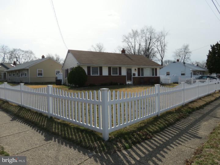 376 Flanders Road Bellmawr, NJ 08031 - Photo 2 of 25 Exterior Front