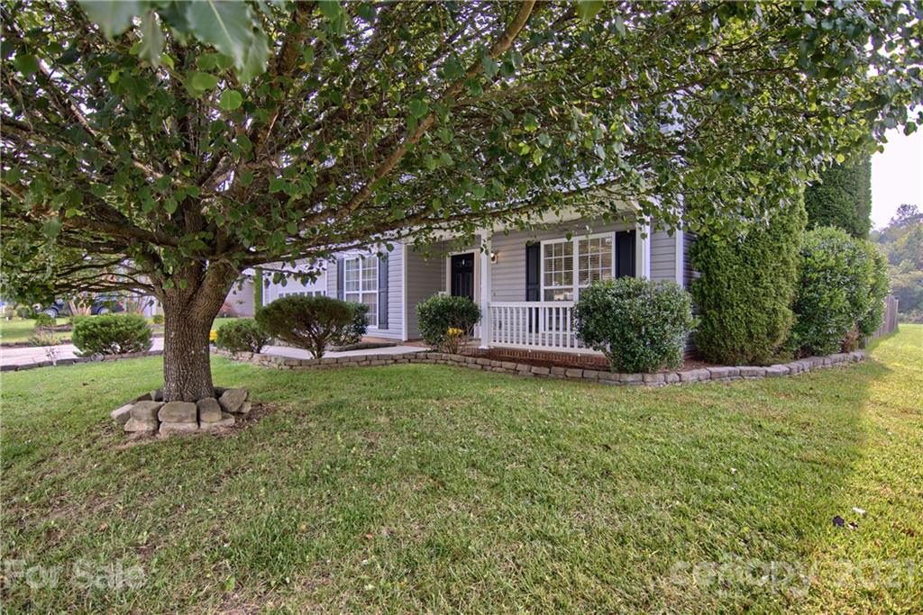 134 Running Briar Road Fletcher, NC 28732 - Photo 2 of 22 Gallery Image 2