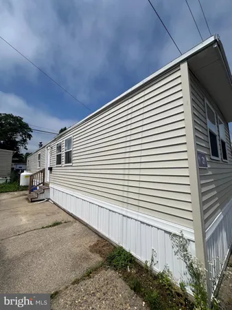 $40,000 | 21 Cedarwood Avenue, Gloucester City, NJ 08030