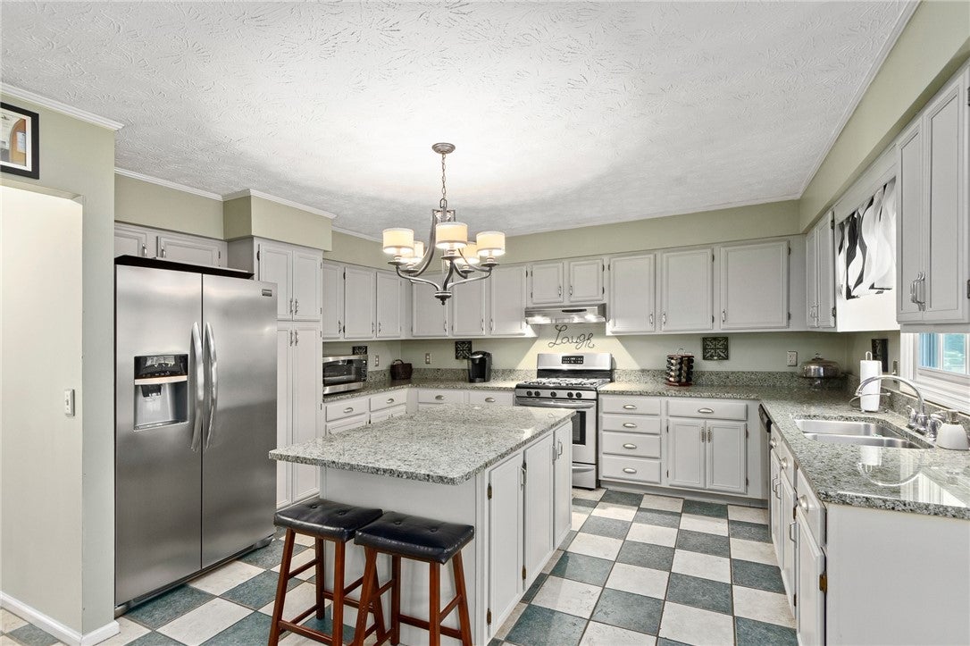 904 Cherokee Road Auburn, AL 36830 - Photo 15 of 35 Gallery Image 15