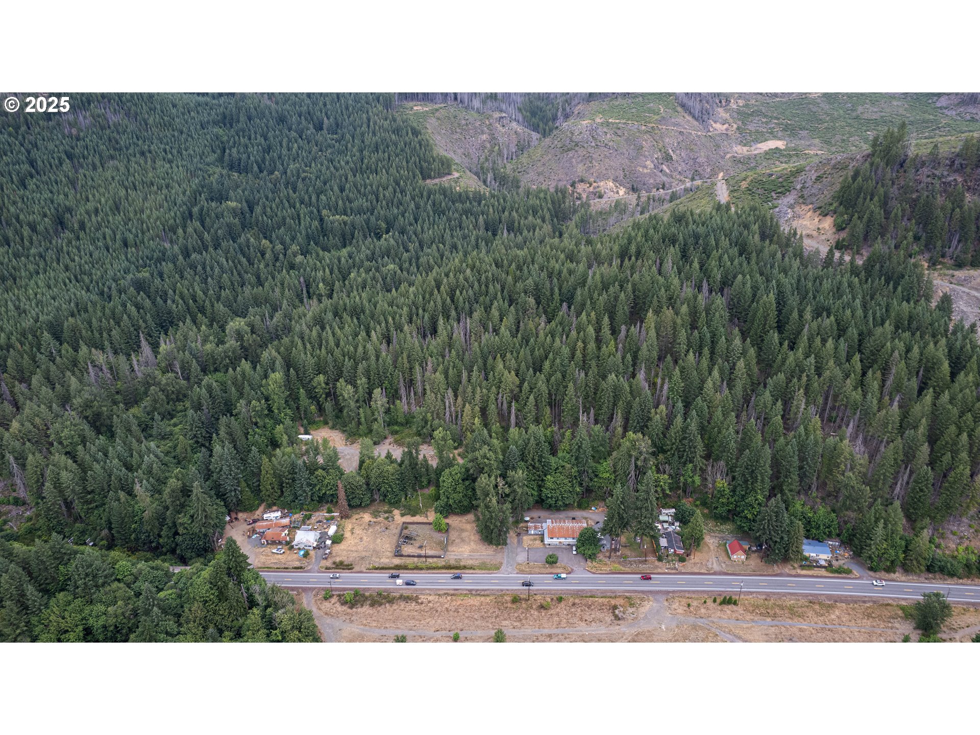 22 Hwy Idanha Or 97350 Idanha, OR 97350 - Photo 14 of 23 a black and white photo of a house