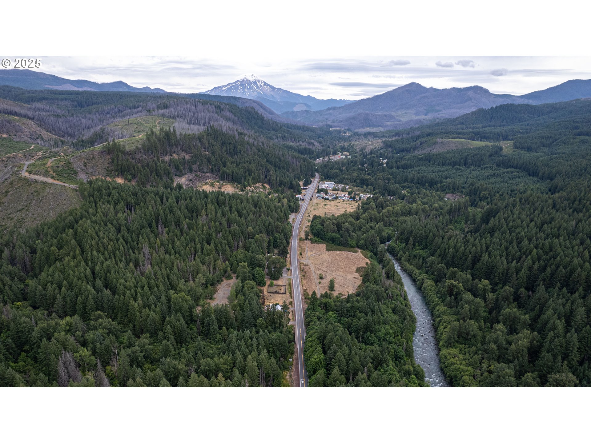 22 Hwy Idanha Or 97350 Idanha, OR 97350 - Photo 20 of 23 a black and white photo of a house