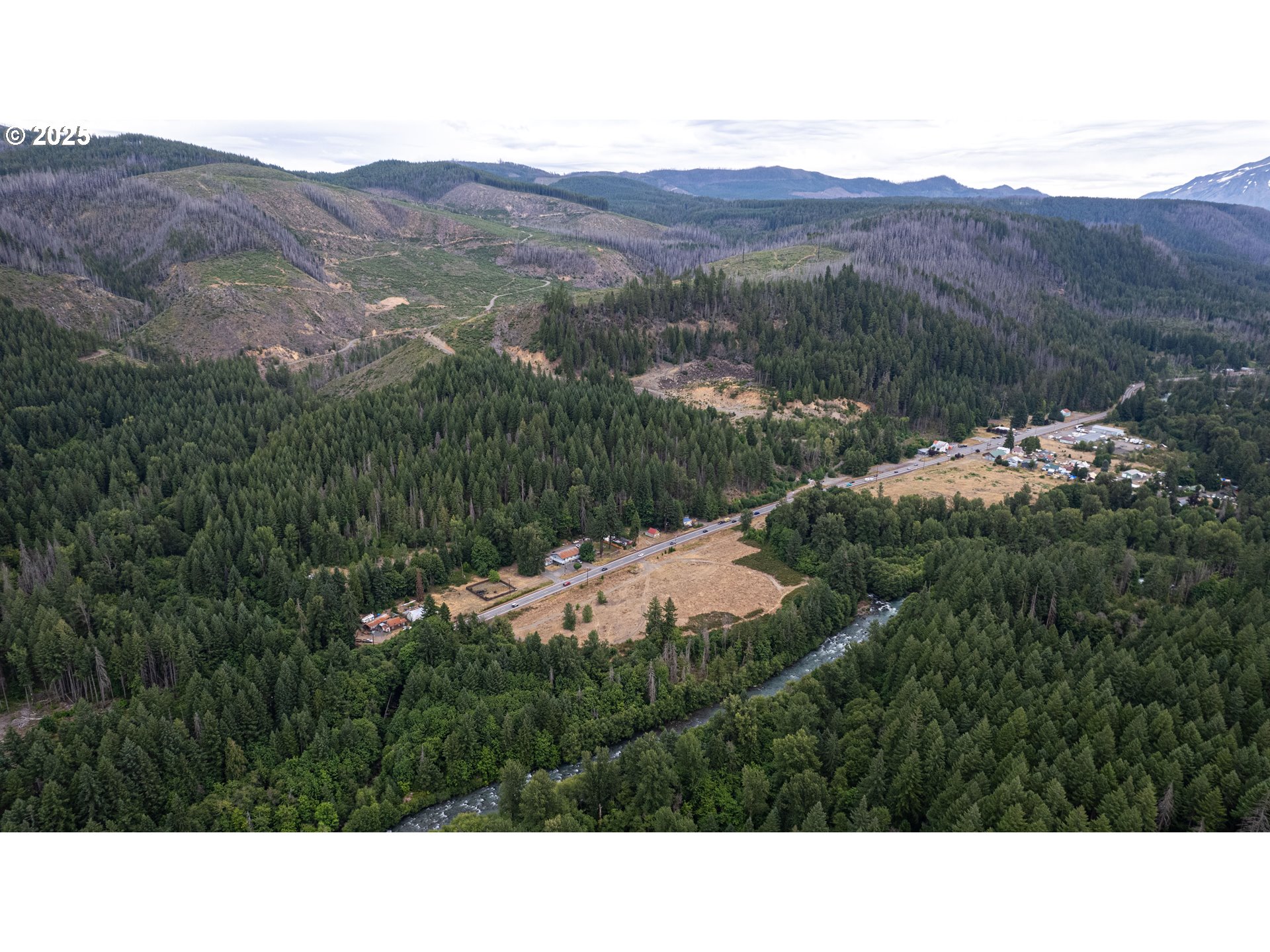 22 Hwy Idanha Or 97350 Idanha, OR 97350 - Photo 22 of 23 a open area with grassy field